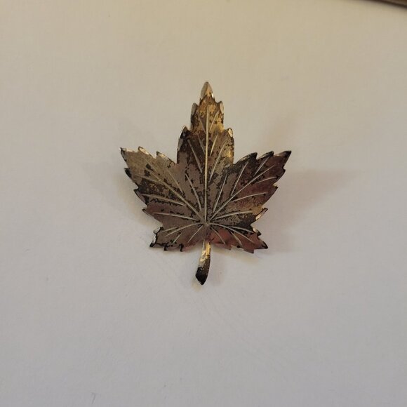 Vintage Forstner Sterling Silver Maple Leaf Brooch Pin - Picture 2 of 6